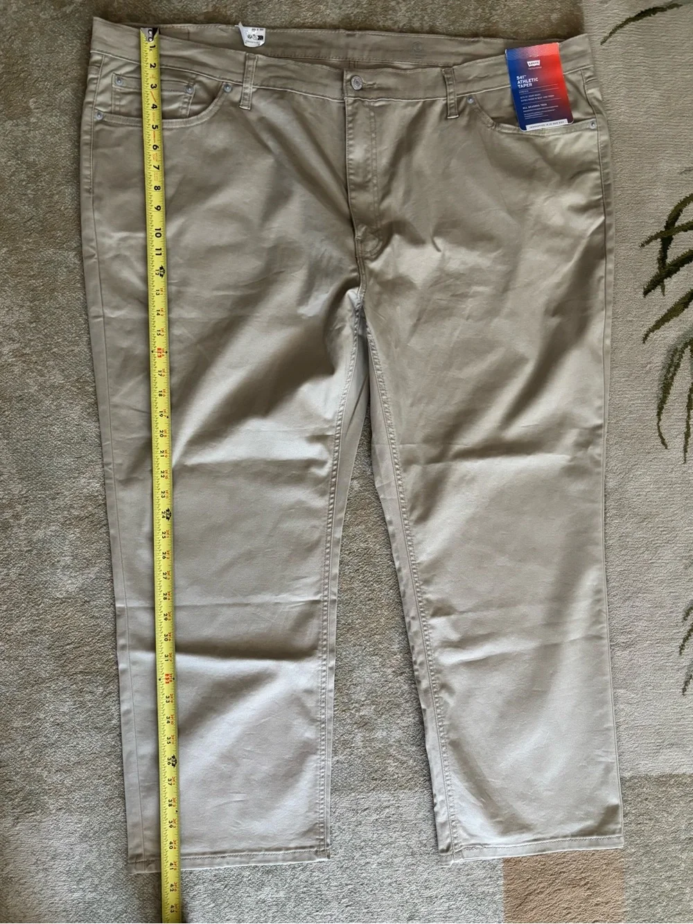 Levi’s 541 Athletic Taper Pants Men’s 50x30 Khaki Tan Stretch NWT Big Tall